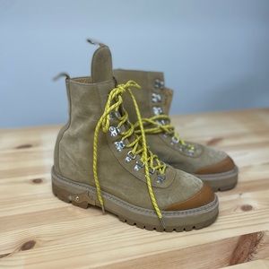 OFF WHITE boots size 40